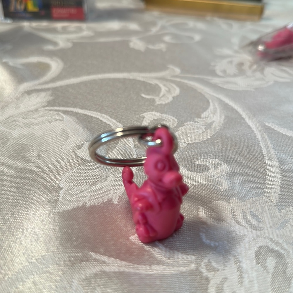 Vintage Tupperware Pink Fun Fern Flyer Keychain Dinosaur Dragon Brand New